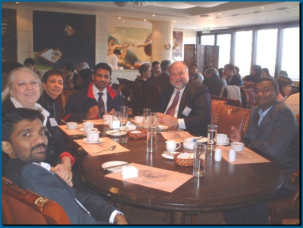 602x451 pixels (120K)